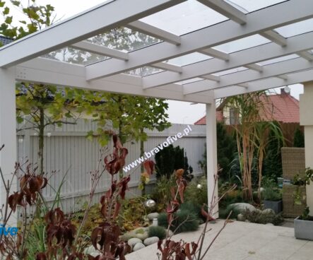 nowoczesne zadaszenie tarasu-pergola tarasowa - zadaszenie z drewna - nowoczesna wiata garażowa - wiata garażowa producent - wiata garażowa na wymiar - wiata garażowa z poliwęglanu