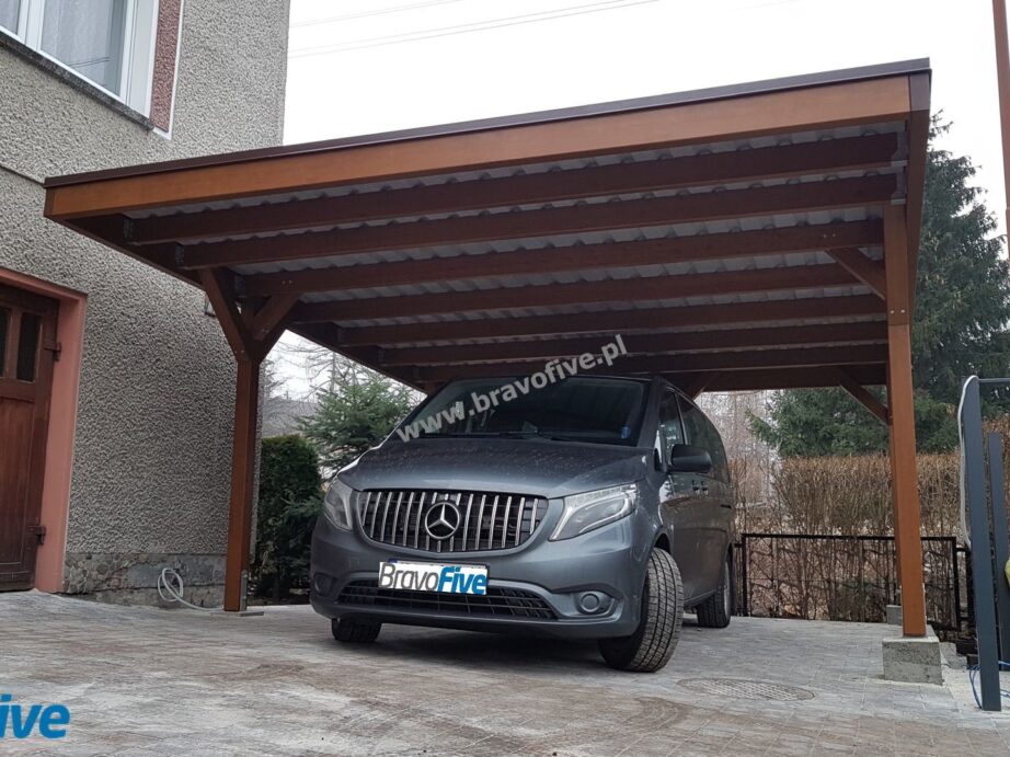 wiata garażowa - carport z drewna - drewniana wiata garażowa