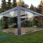 2110880105 - Galeria