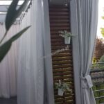 nowoczesne zadaszenie tarasu-pergola tarasowa, ścianka żaluzjowa, dach szklany, firany do zadaszenia nowoczesne zadaszenie tarasu-pergola tarasowa, ścianka żaluzjowa, dach szklany, firany do zadaszenia