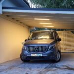 carport lw ze ściankami ażurowymi i oświetleniem led